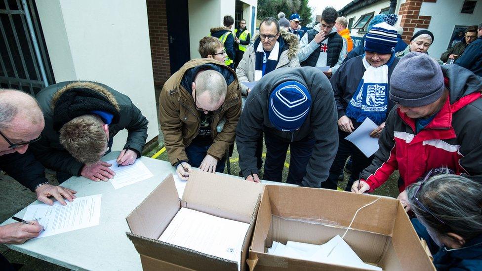 Southend United fans sign letter