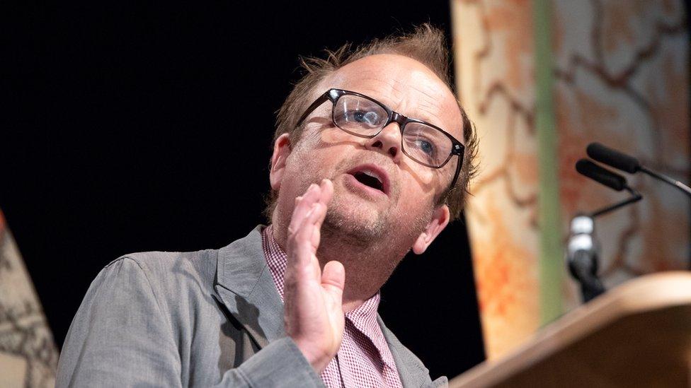 Toby Jones