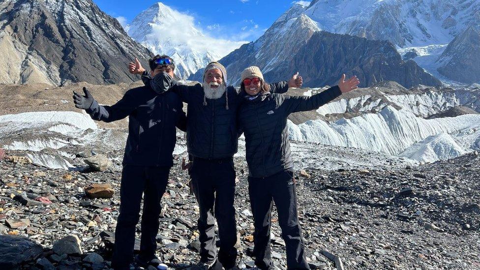 A family on K2