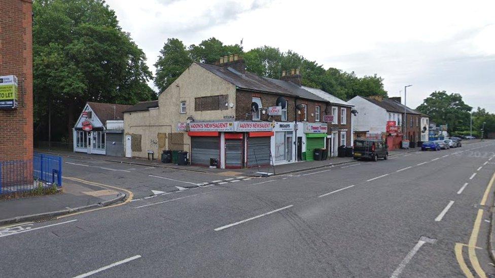 Manor Road and Park Street in Luton