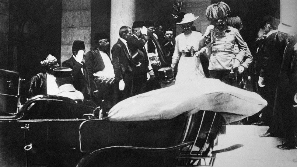 Austrian archduke Franz Ferdinand and his wife Sophia in Sarajevo in 1914