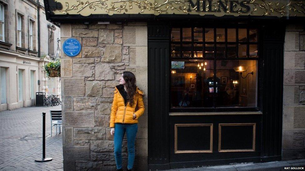 Plaque on Milne's bar, Edinburgh