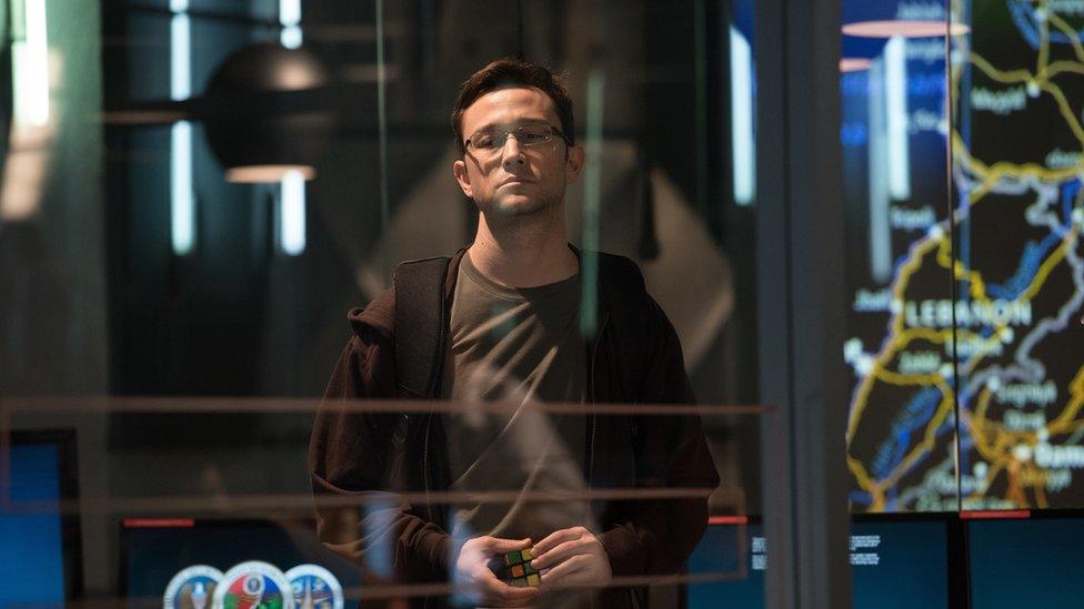 Joseph Gordon-Levitt in Snowden