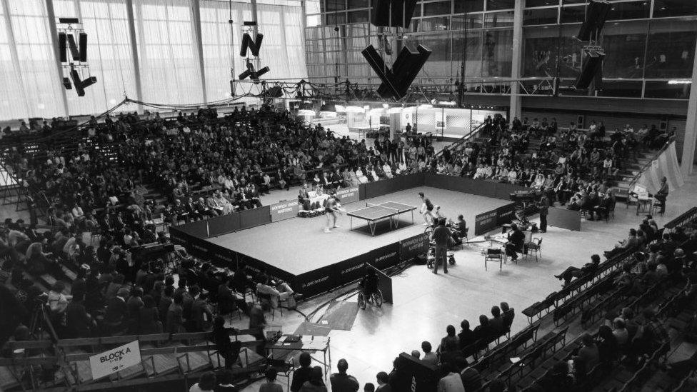 A table tennis tournament in the shopping centre