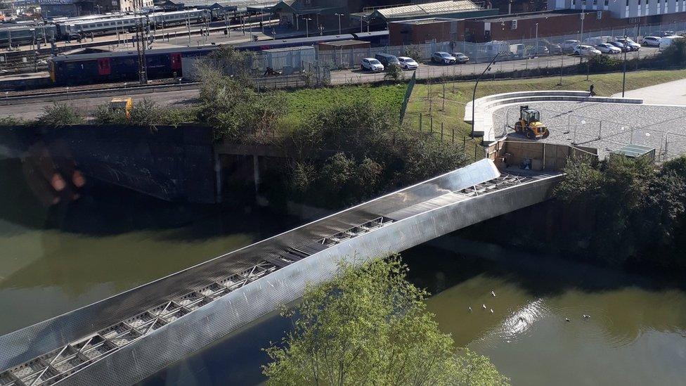 Meads Reach Bridge