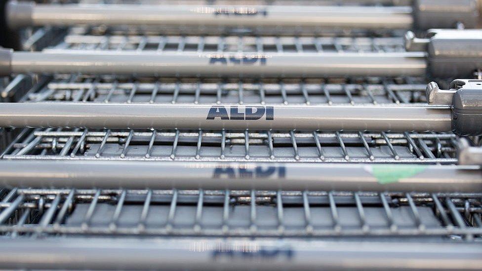 aldi trollies