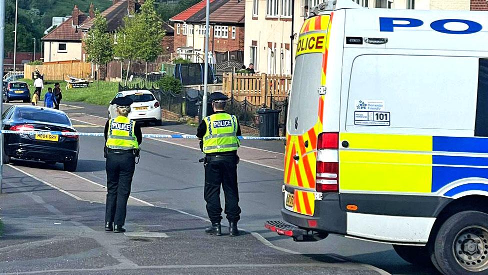 Police in Harpe Inge, Dalton