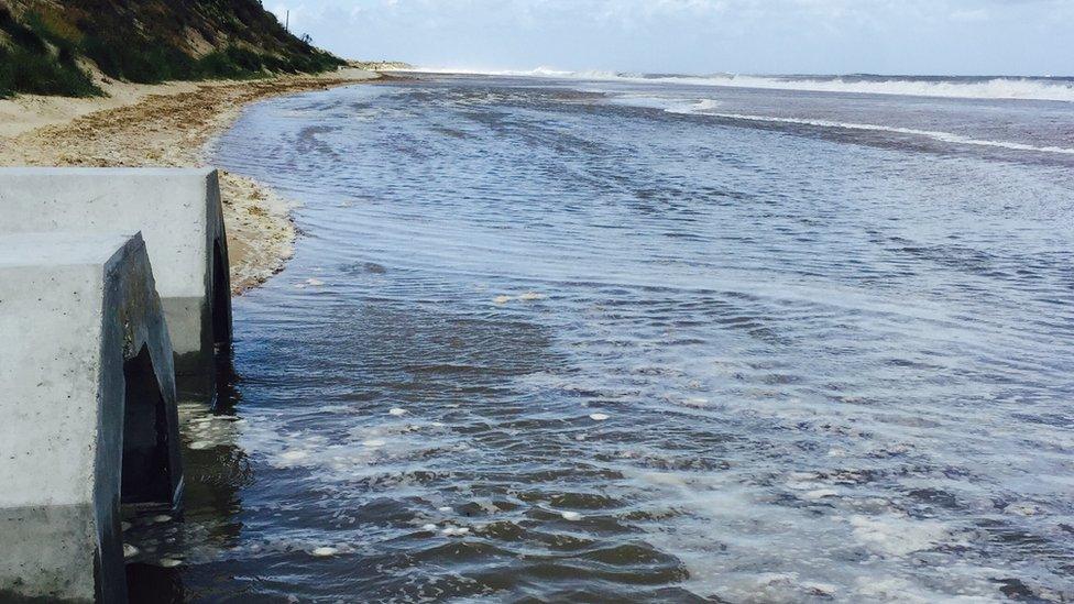 Hemsby sea defences