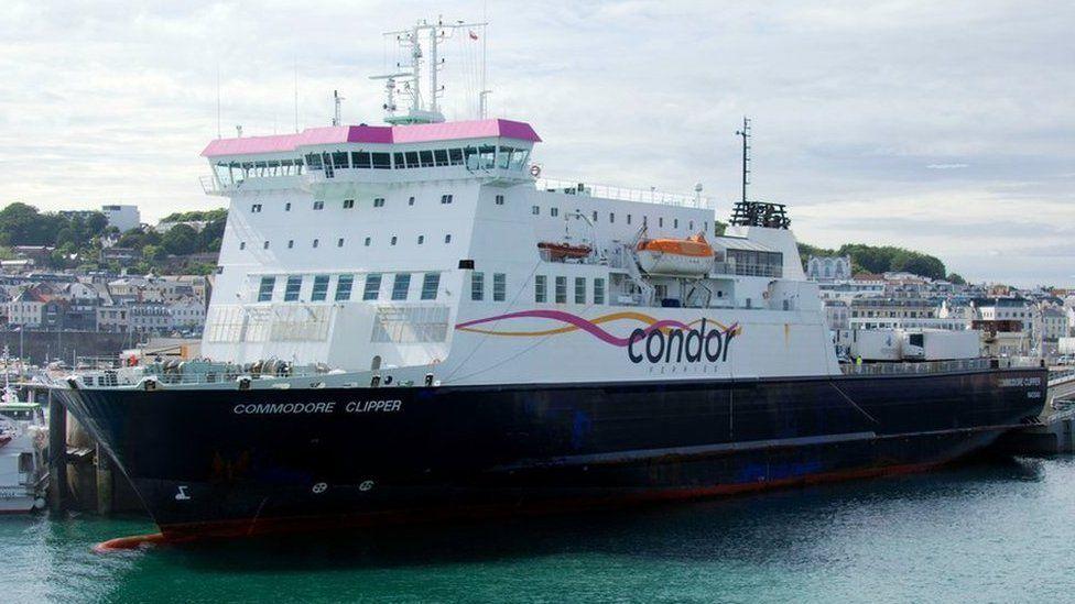 Condor Clipper