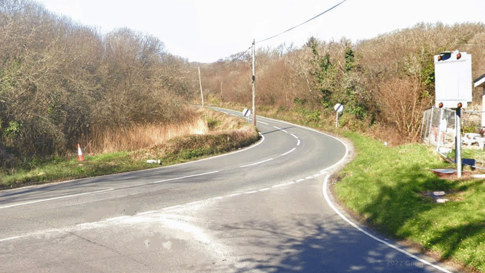 Blank warning sign on roadside