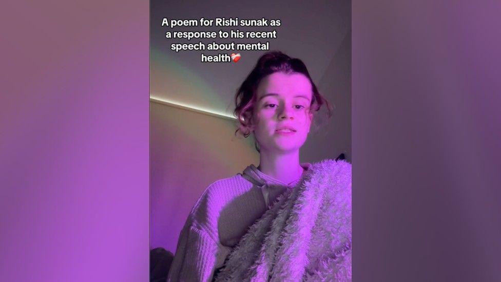 Screenshot of video of Zoe Cawley posted on Tik Tok