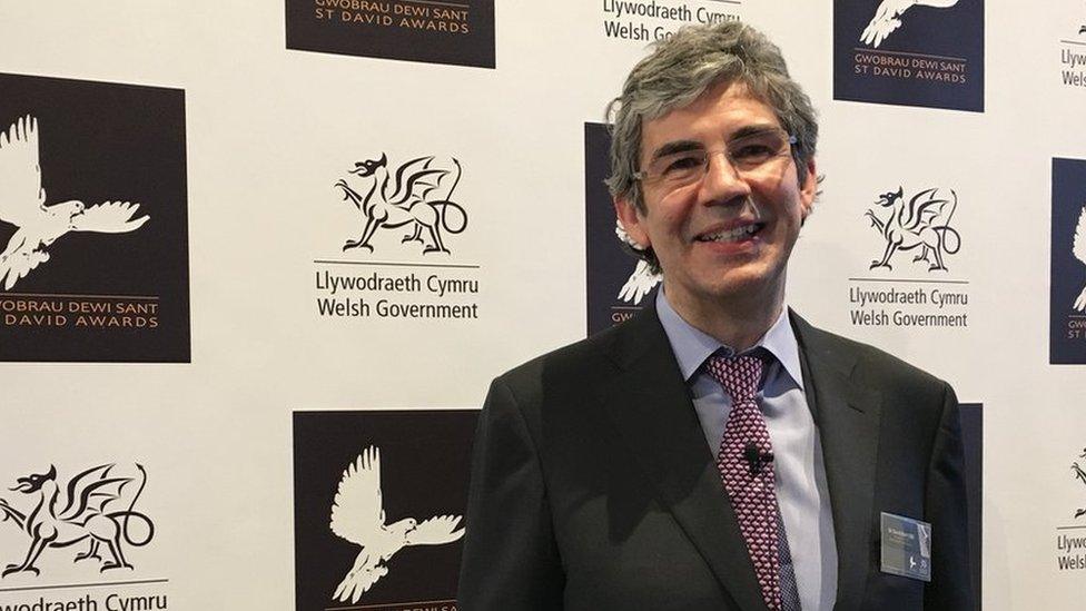 Dr David Nott OBE