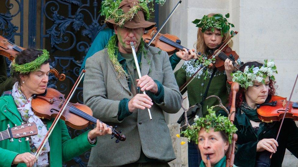 May Day performers