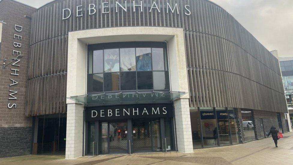 DEBENHAMS