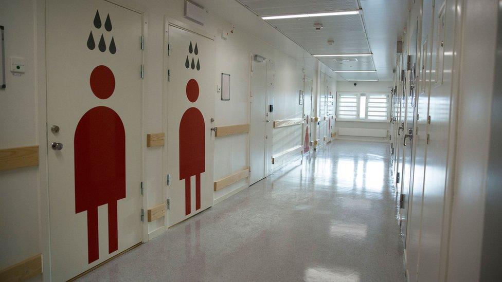 A corridor in Kronoberg prison