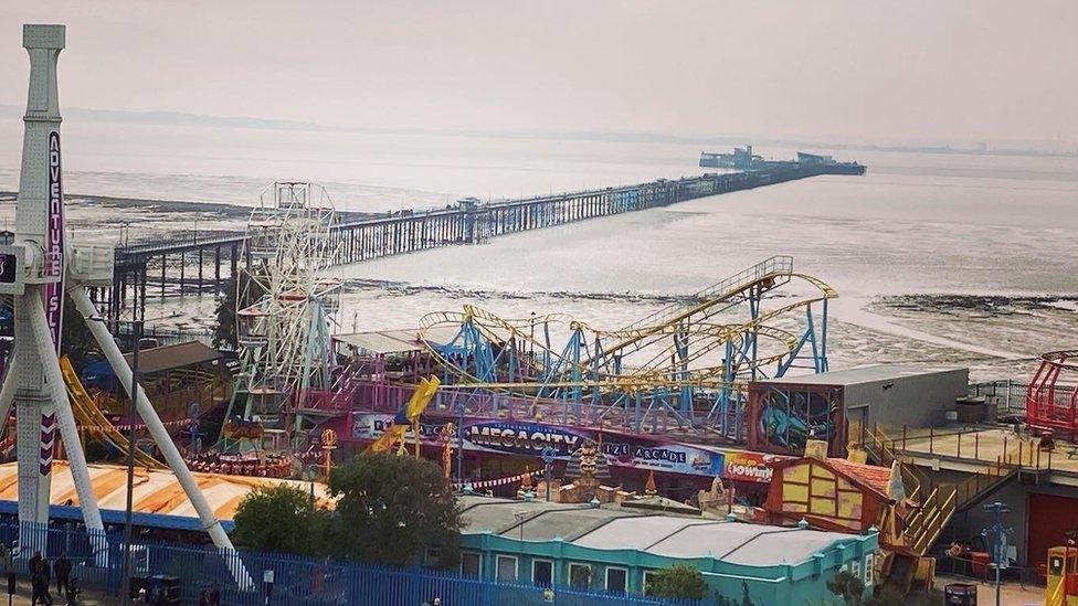 Southend pier