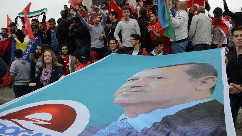 People march from Christian Broda Platz to Heldenplatz in Vienna, Austria on 16 July 2016 to protest the failed military coup attempt in Turkey.