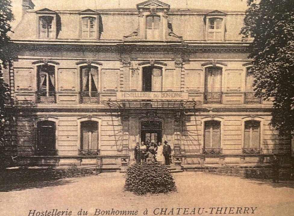 Adult Guide Château-Thierry