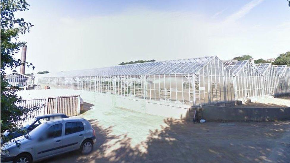 Greenhouses on La Rue Nouettes