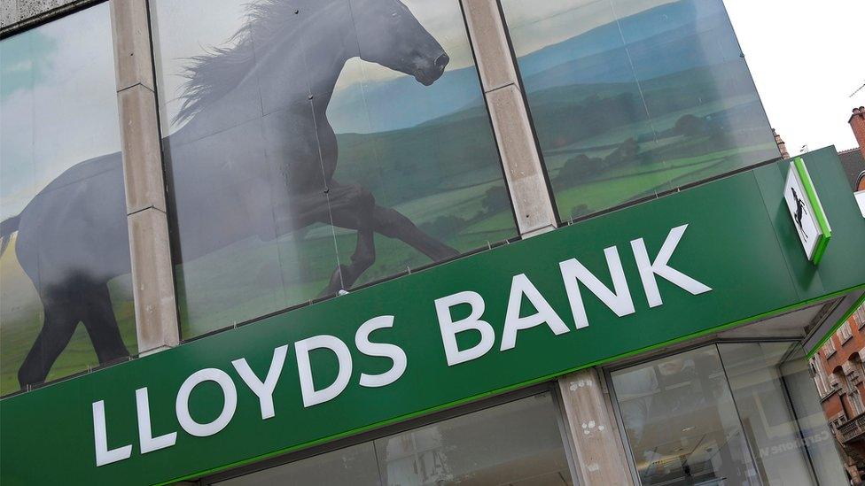 Lloyds Banking Group branch