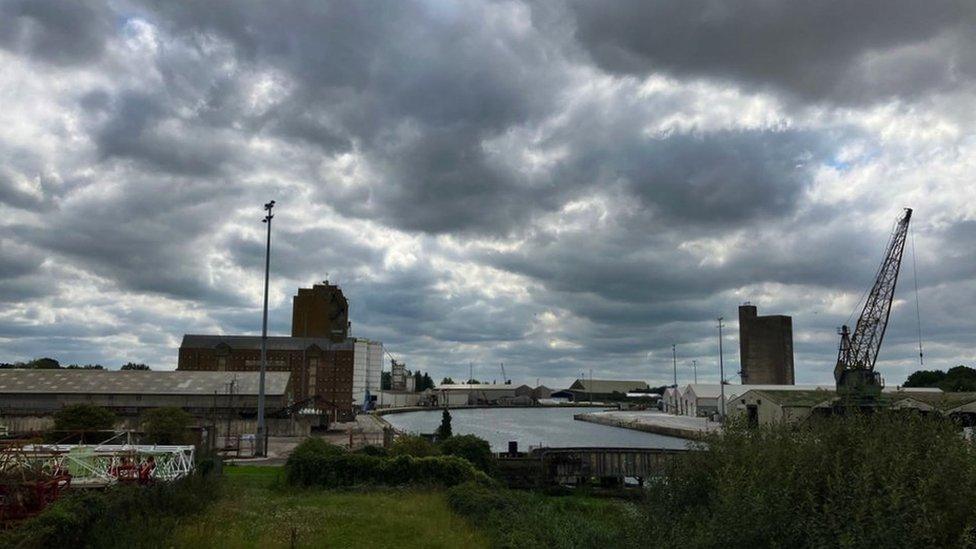 Sharpness Docks