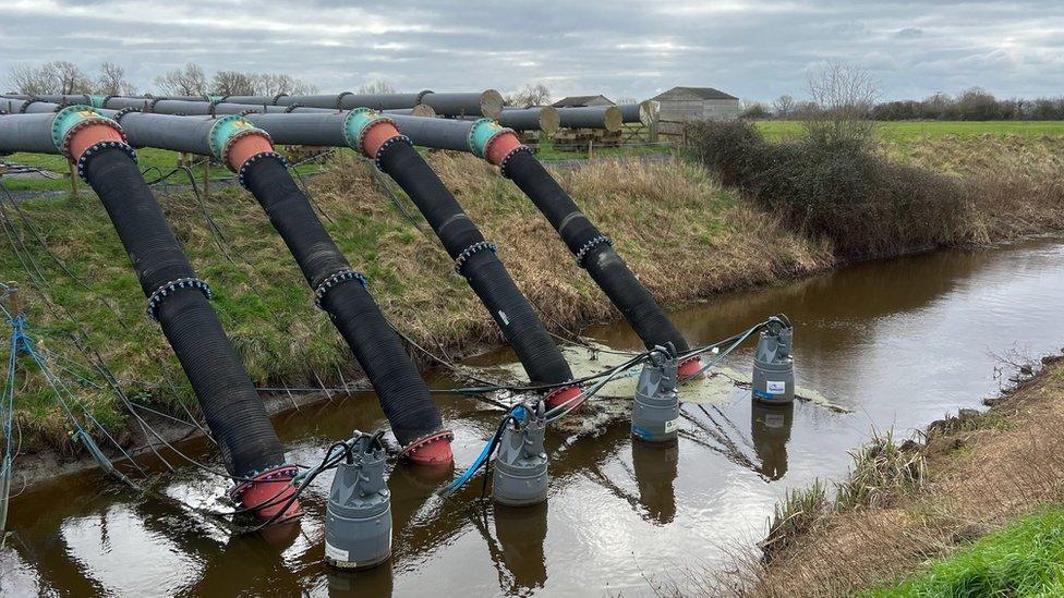 Drainage pumps