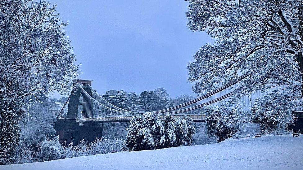 Snow on the Clifton Suspension Bridge