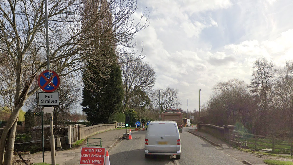 The bridge in Tamworth Road, Sawley,