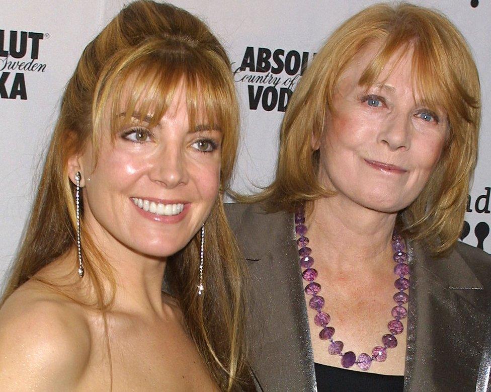 Actresses Natasha Richardson and Vanessa Redgrave attend the 12th Annual GLAAD (Gay & Lesbian Alliance Against Defamation) Media Awards on April 16, 2001 in New York City.