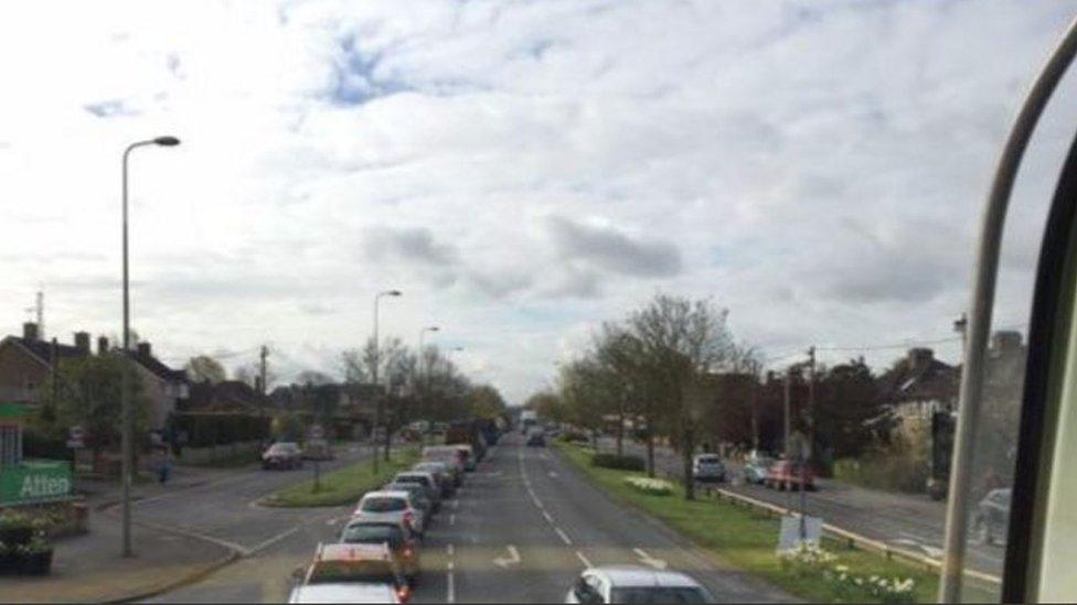 Traffic in Kidlington - Wolvercote roadworks - on Tuesday 19 April 2016