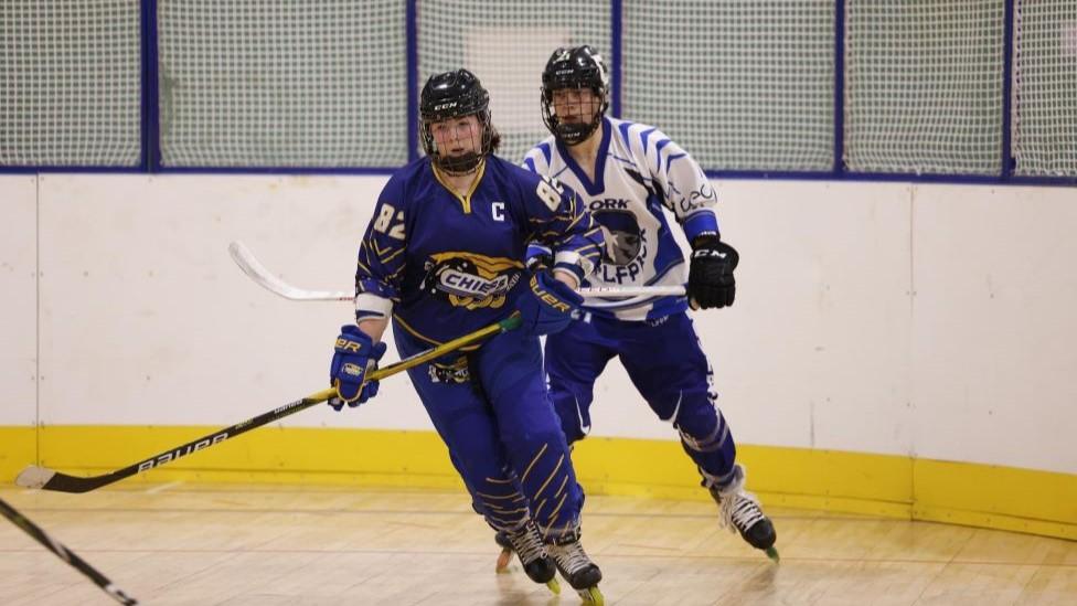 Inline hockey players