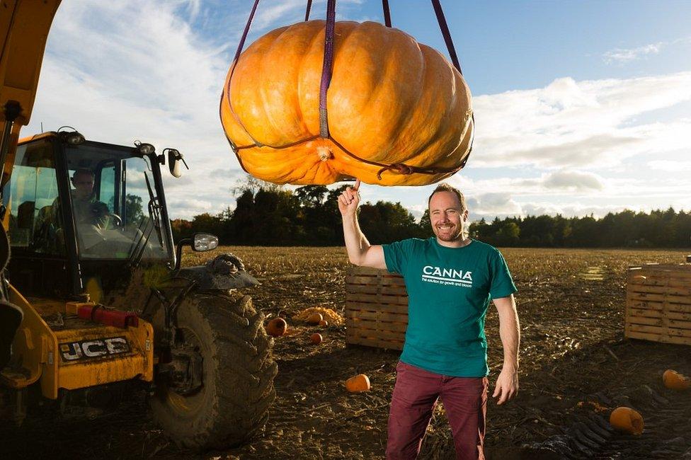 Peter Geyelin and winning pumpkin