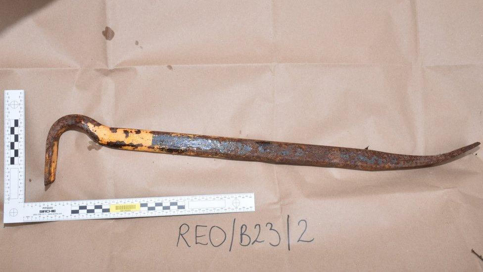 Crowbar used in the attack