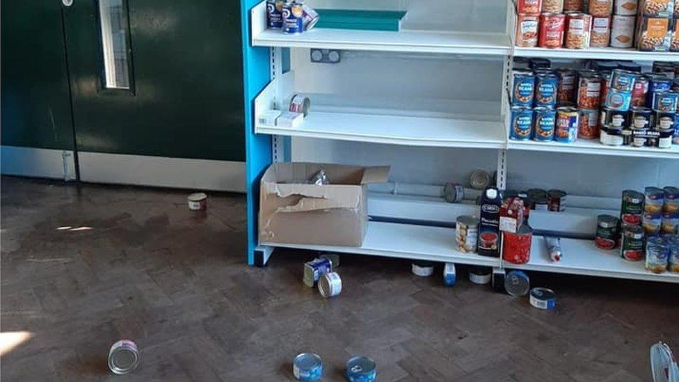 Damage to shelves