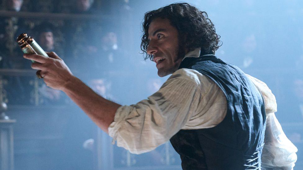 Oscar Isaac as Victor Frankenstein in Frankenstein