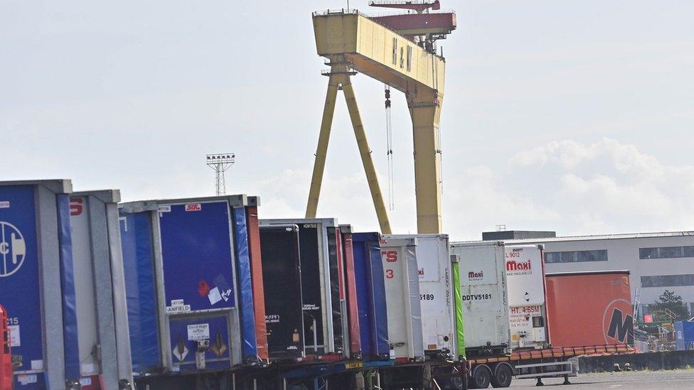 Lorries lined up in front of H&W crane