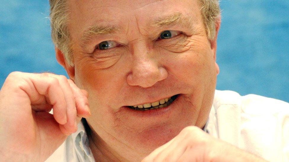 Albert Finney, 2003