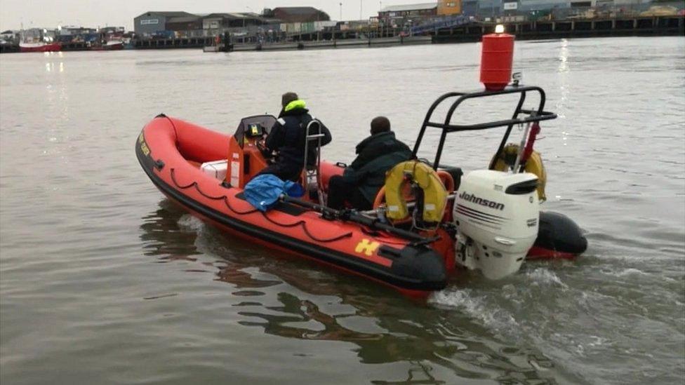 Surveying the Humber estuary