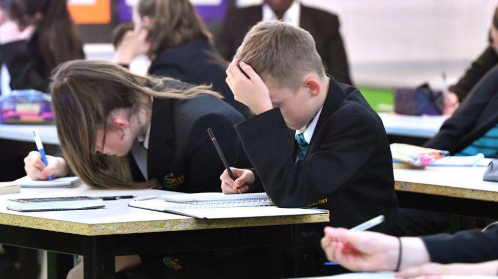Exam board sorry for delay to Sats results in England