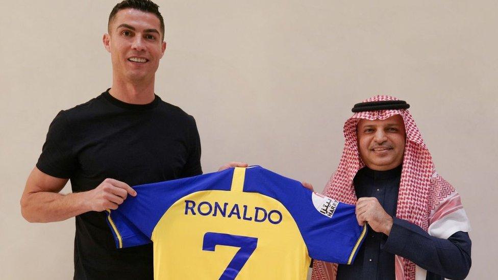 Ronaldo joins new team Al Nassr