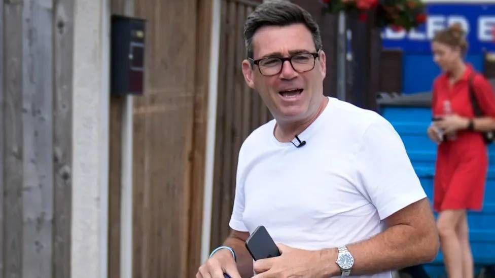 Can Burnham's casual style survive contact with No 10?