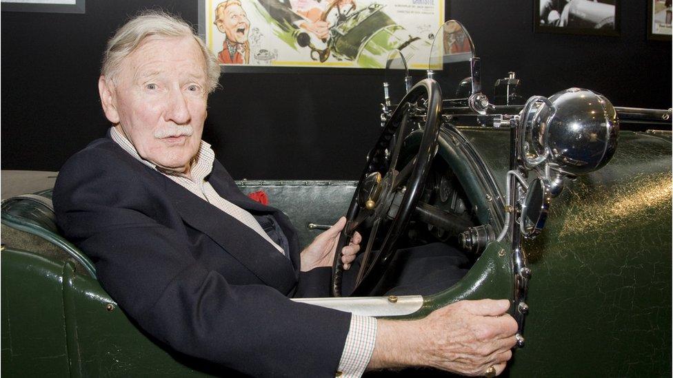 Leslie Phillips