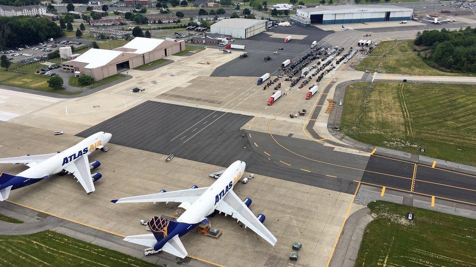 Aircraft and equipment for Beyonce's world tour 2016