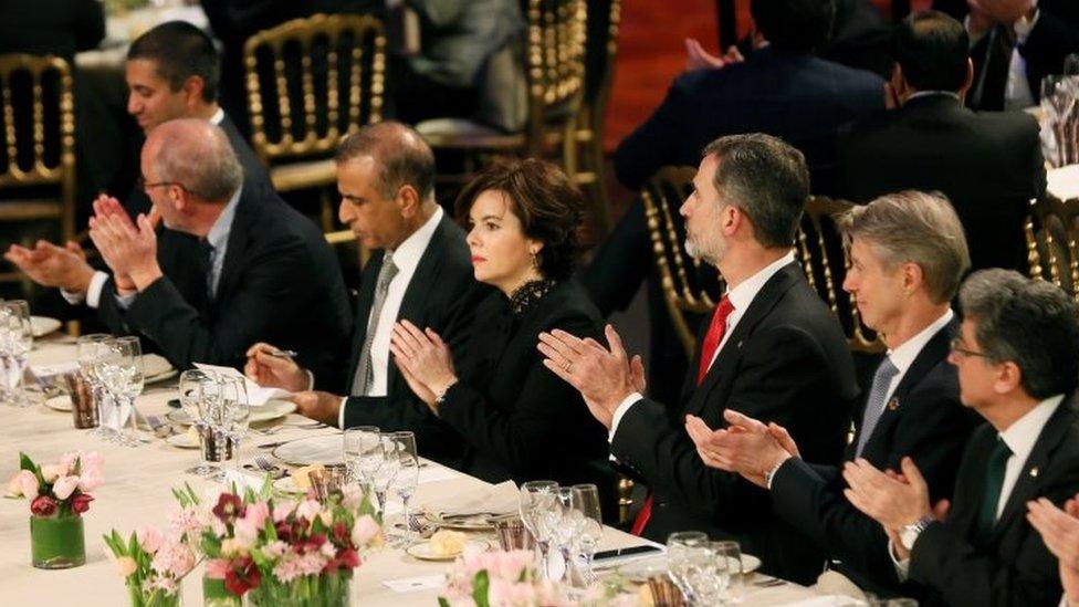 Spain's King Felipe (3rd right) at the welcome dinner of the Mobile World Congress in Barcelona. Photo: 25 February 2018