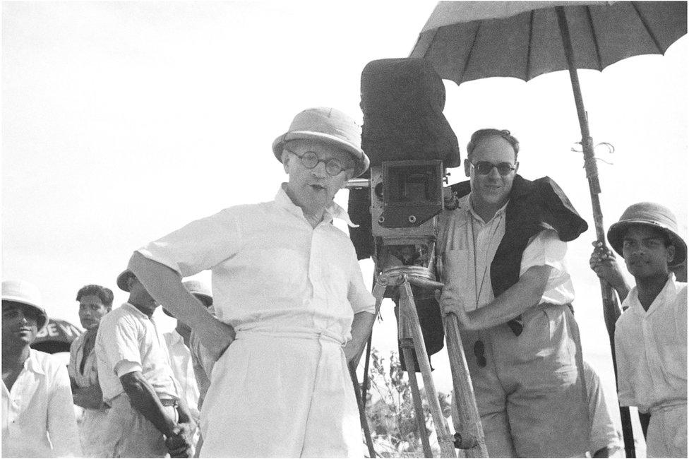 Wirsching (right) on location in India with Osten, 1937