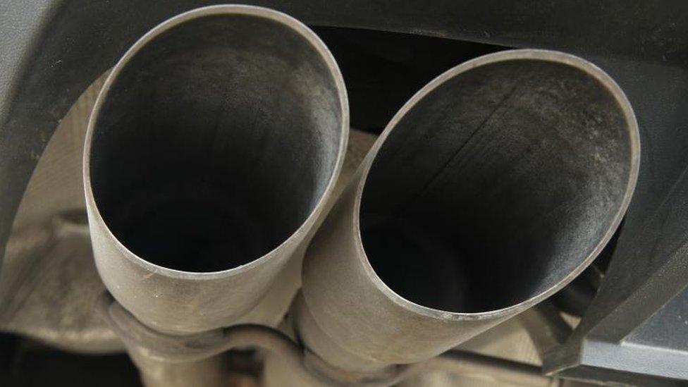 Exhaust pipes