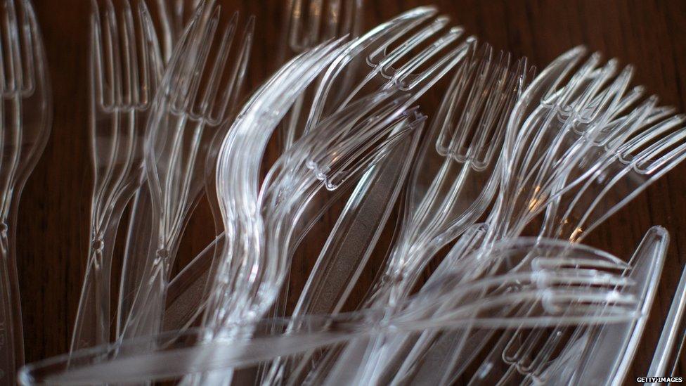 Plastic forks