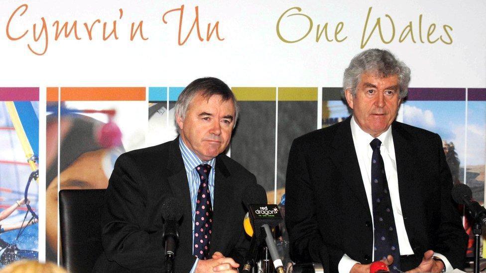 Ieuan Wyn Jones a Rhodri Morgan