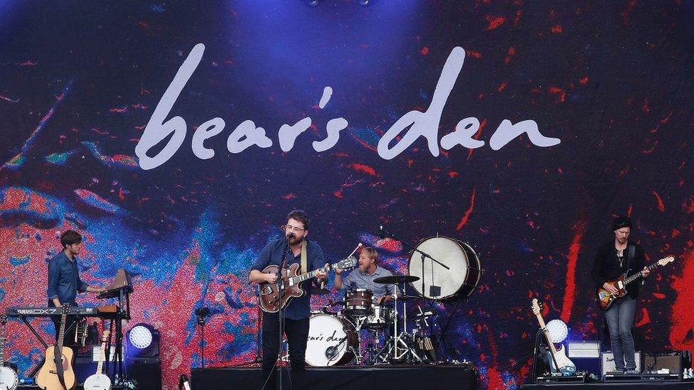 Bear's Den