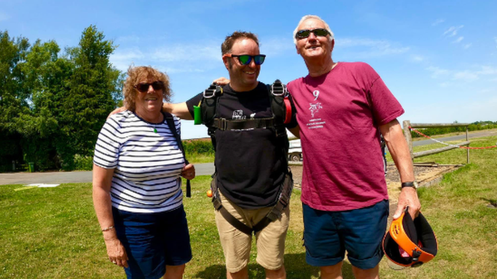 Hans Donner with his parents